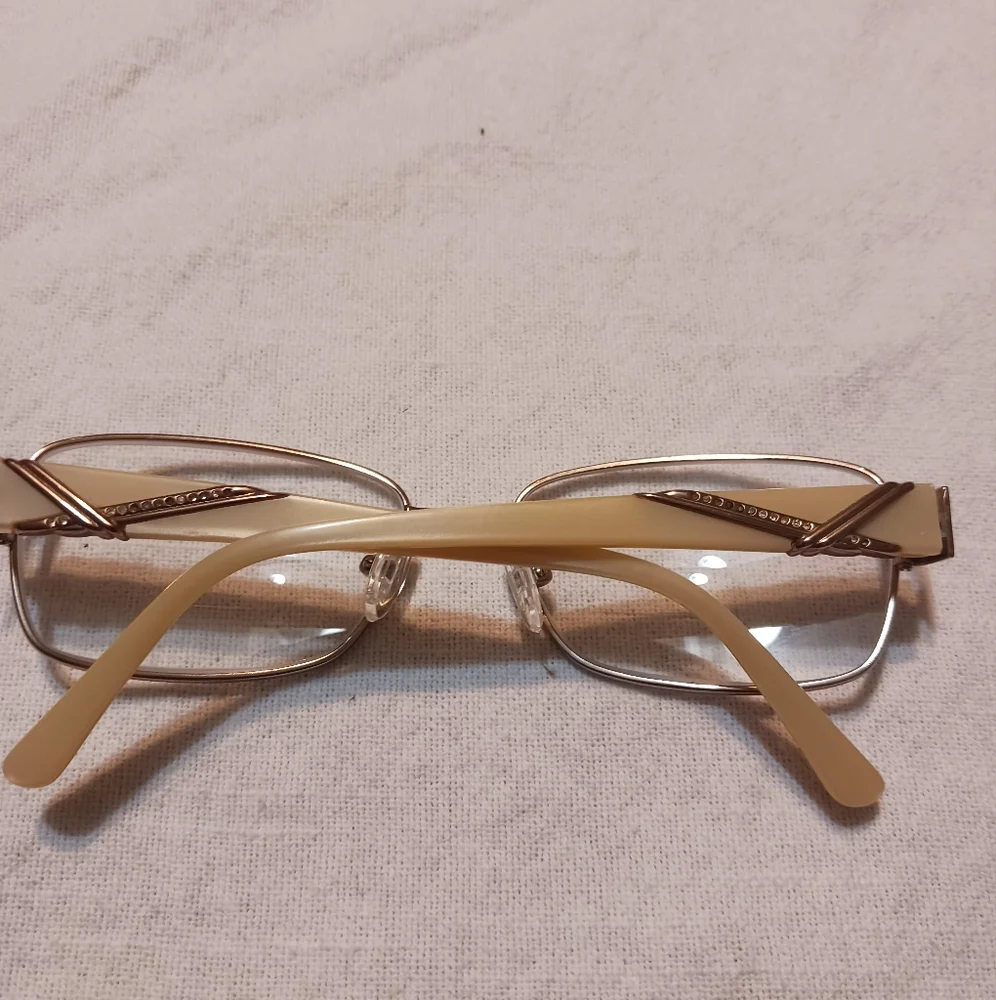 Tura Vtg MOD Pearlesence Frames Gold/ Crystal Accents